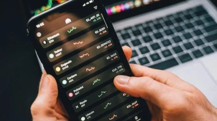 Fondasi Utama bagi Investor Saham Pemula agar Tidak Terjebak FOMO