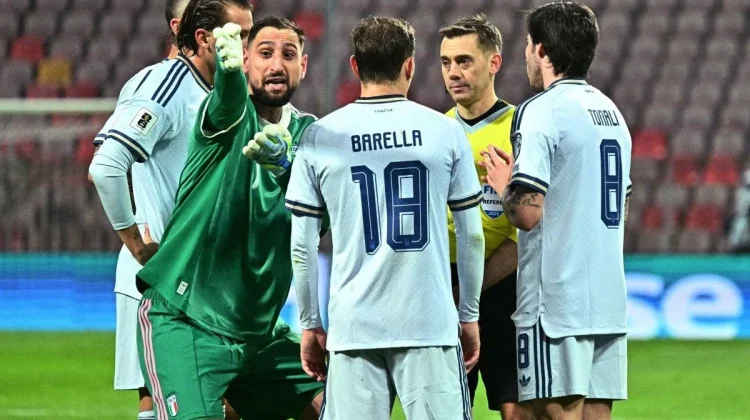 Donnarumma Menangis Italia Gagal ke Piala Dunia