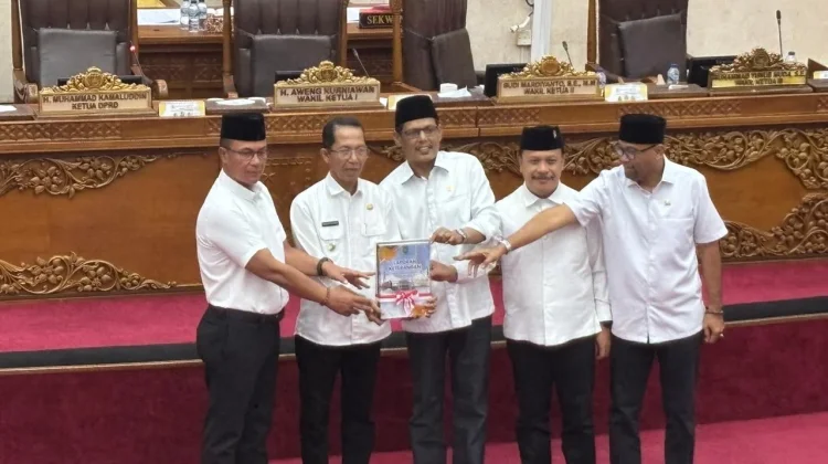 DPRD Batam Gelar Rapat Paripurna Agenda Penyampaian LKPJ Walikota 2025