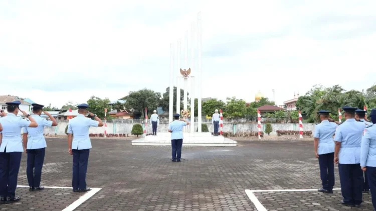 Lanud Hang Nadim Ziarah Pahlawan Peringati HUT TNI AU