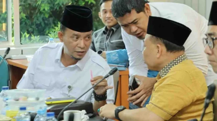 Pansus DPRD Batam Kebut Pembahasan LKPj 2025