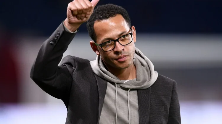 Liam Rosenior Dipecat Chelsea, Calum McFarlane Jadi Pelatih Interim