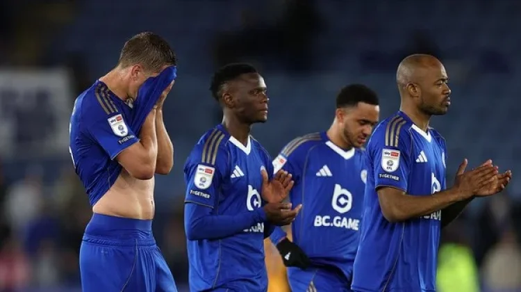 Dua Kali Relegasi dalam Setahun, Leicester Kini Turun ke League One