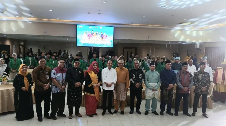 RRI Gelar Budaya Pantun Tiga Serumpun di Batam