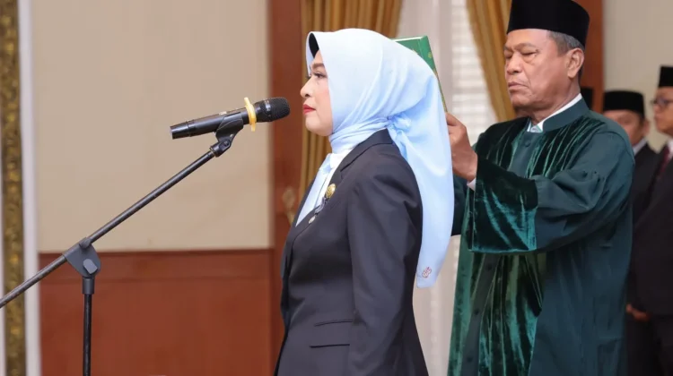Misni Cetak Sejarah Sekda Perempuan Pertama Kepri