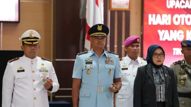 Danlanud Hang Nadim Hadiri Upacara Hari Otonomi