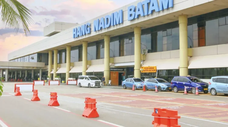 Bandara Hang Nadim Bantah Isu Pendaratan Darurat Pesawat Haji di Batam