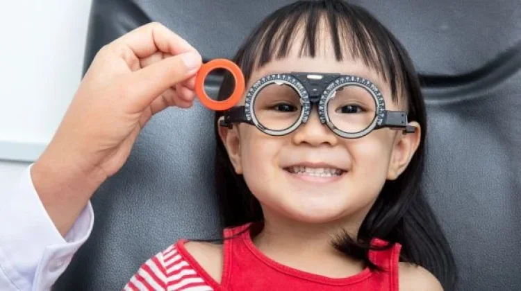 Miopia pada Anak Dapat Meningkat Drastis