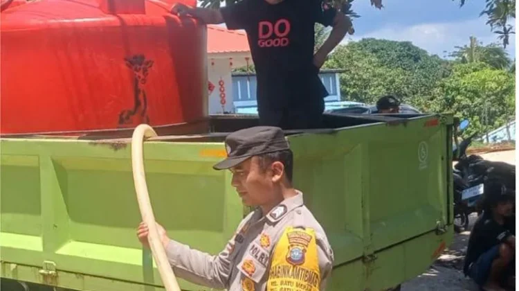 Hari Ke-95, Polresta Barelang Masih Mengawal Distribusi Air Bersih