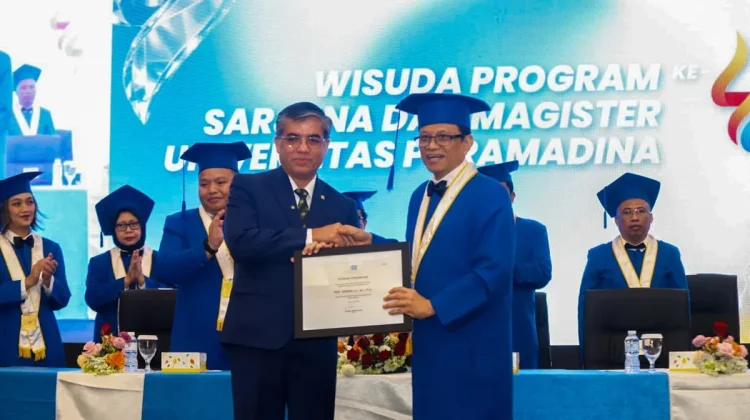 Lulusan Sarjana Diminta Siapkan “Triple Readiness” Hadapi Disrupsi AI