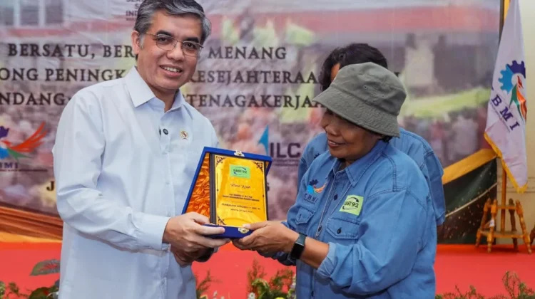 Menaker Ajak Serikat Buruh Perkuat Kompetensi Pekerja