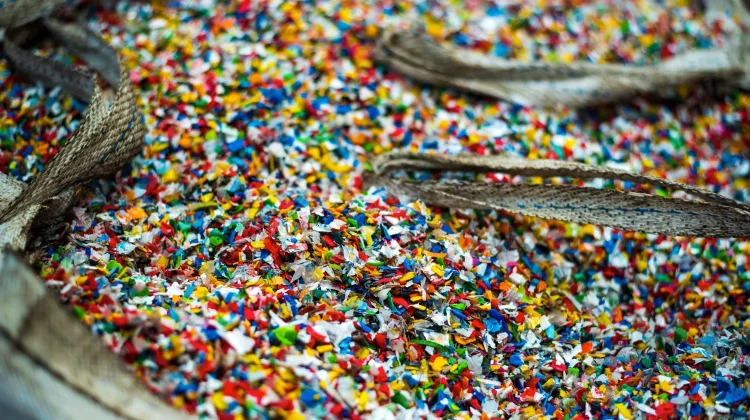 Mikroplastik di Dalam Tubuh: Ancaman yang Kini Semakin Diperhatikan