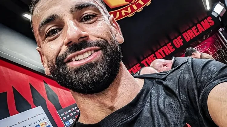 Mohamed Salah Dipastikan Absen Lawan Manchester United