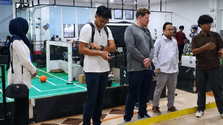 Polibatam Perkenalkan Potensi Vokasi Kepada Investor Asing