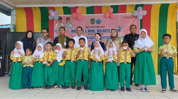 Disdukcapil Batam Gencarkan Pencetakan KIA untuk Pemenuhan Hak Identitas Anak
