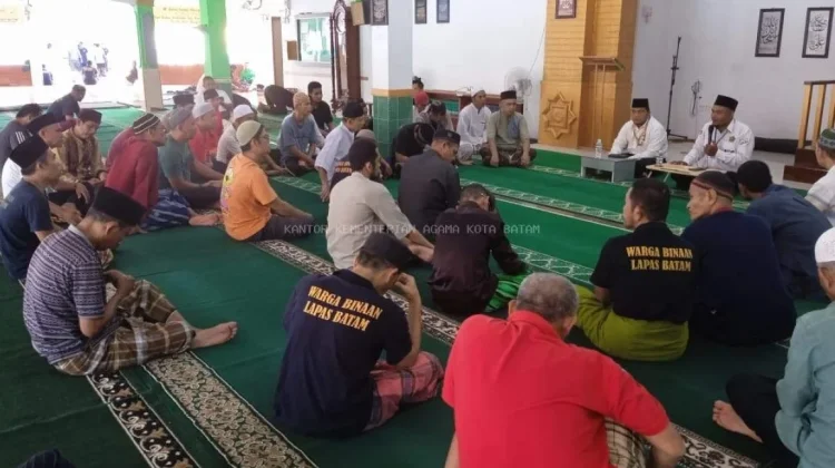 Penyuluh Agama Islam Kemenag Batam Berikan Bimbingan ke Warga Binaan