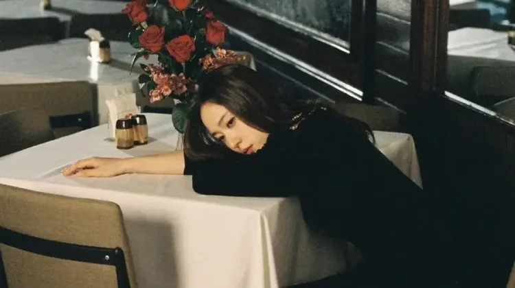 Krystal Umumkan Single Solo Baru Berjudul PWLT