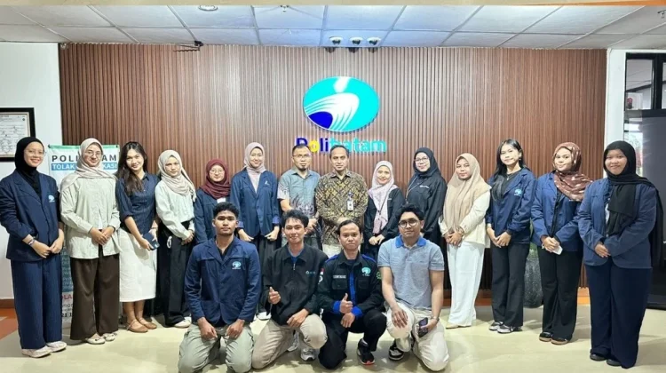Polibatam Lepas Mahasiswa Berprestasi menuju Kompetisi Nasional Internasional