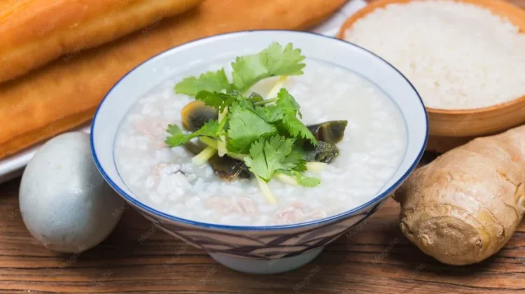 Nasi Terlanjur Lembek? Coba Ubah Jadi 3 Menu Lezat Ini