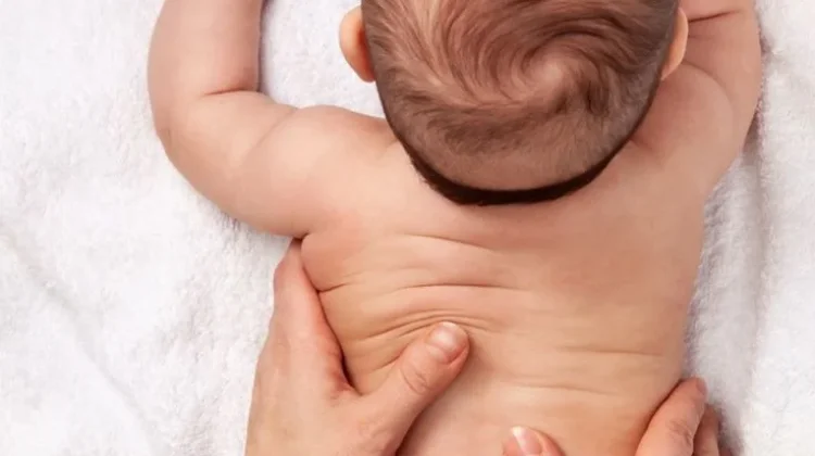 Dokter Anak Sarankan Pijat Bayi untuk Dukung Tumbuh Kembang