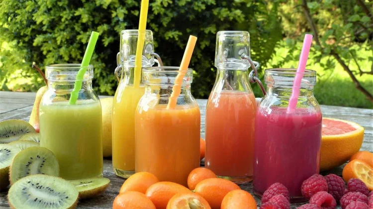 Kesalahan yang Sering Terjadi saat Membuat Jus Buah