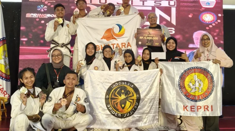 Spider Jujitsu Batam Raih Juara Umum III di Kejuaraan Internasional
