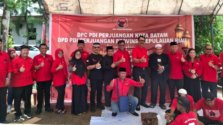 Idul Adha 2026, PDI Perjuangan Batam Sembelih 6 Sapi dan 7 Kambing