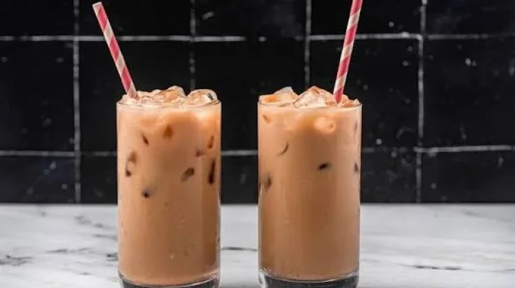 Bagaimana Teh Susu Hong Kong Merambah Dunia