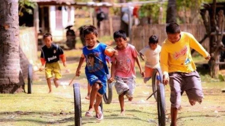 Tips  Melindungi Anak saat Cuaca Panas