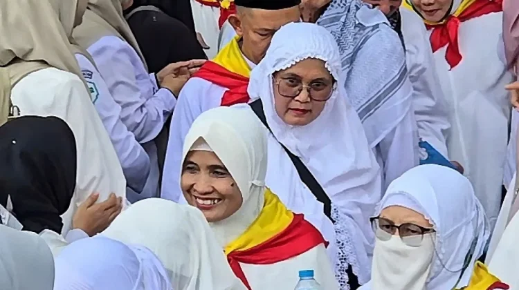 Kepulangan 120 Jemaah Haji Karimun Diwarnai Suasana Haru dan Syukur