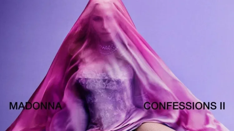 Madonna Perkenalkan Album Baru lewat Film Pendek