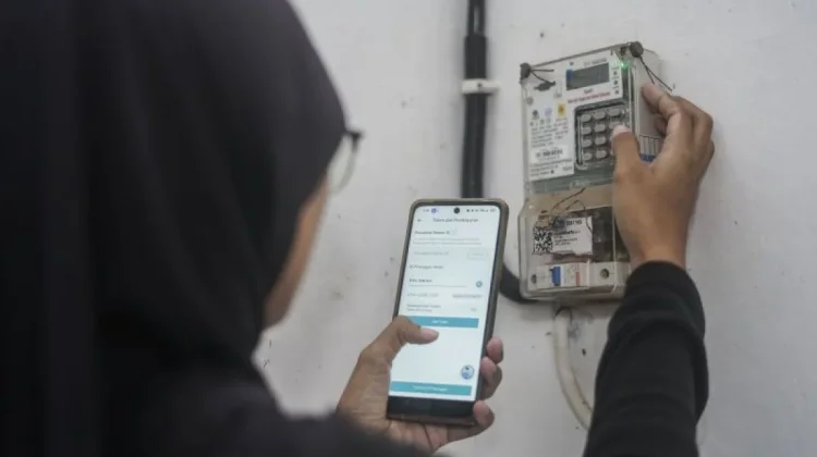 [Hoaks] Tarif Listrik Naik Dua Kali Lipat