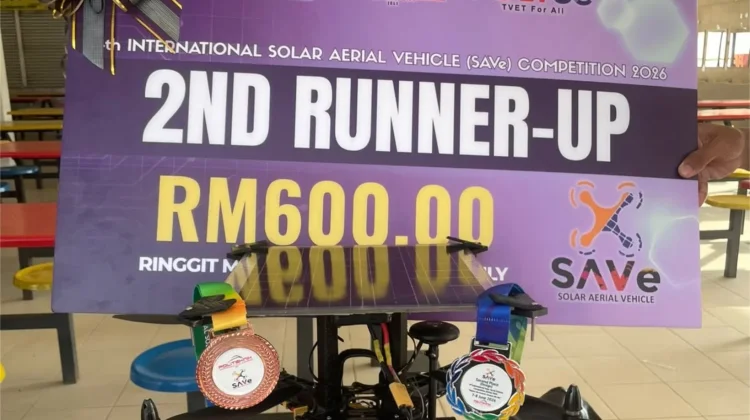 Mahasiswa Polibatam Raih Prestasi Internasional Teknologi Drone Surya