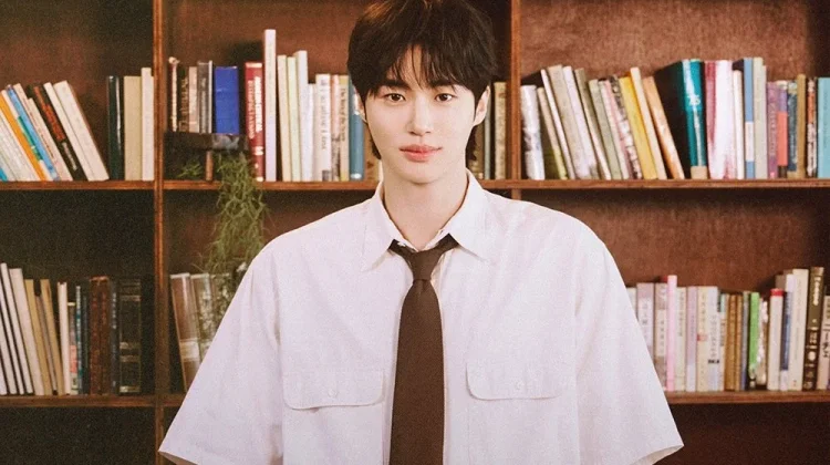 Byeon Woo Seok Siap Sapa Penggemar Asia