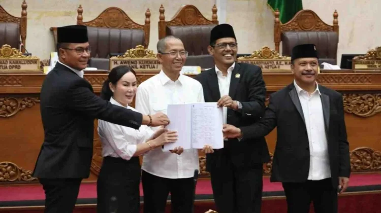Paripurna DPRD Batam Bahas Ranperda Pertanggungjawaban APBD 2025