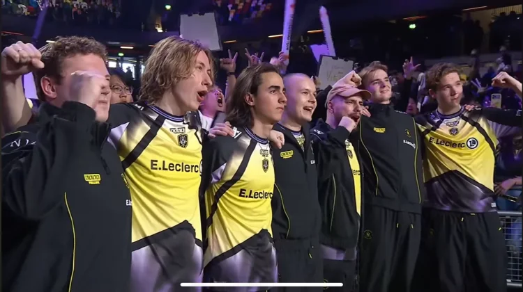 Team Vitality Menang Meyakinkan atas Team Heretics di Playoff Masters London 2026