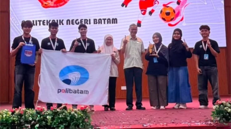 Mahasiswa Polibatam Borong Sebelas Medali Robotika Internasional Bergengsi