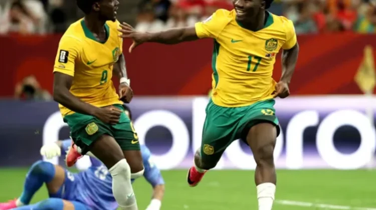 Irankunda dan Beach Bersinar saat Socceroos Kejutkan Turki