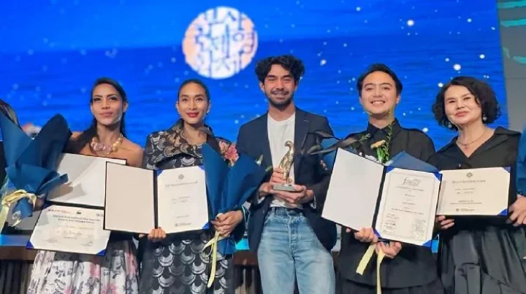 Pangku Raih Grand Prix Internasional