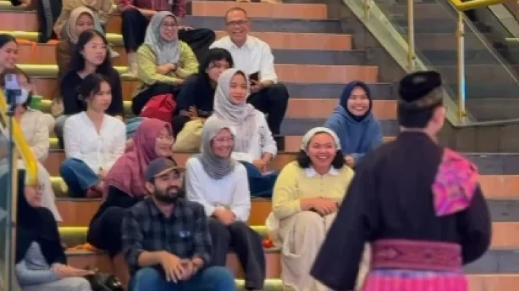Puisi dan Juni Jadi Ruang Ekspresi Penyair Muda Batam dan Singapura