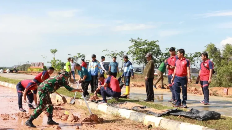 Lanud Hang Nadim Perkuat Sinergi Gotong Royong Bersama Warga Kota Batam