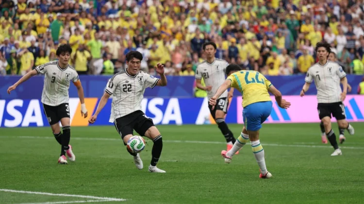 Gabriel Martinelli Antar Brasil ke Babak 16 Besar