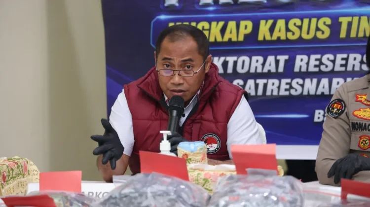 Polda Kepri Sita 928 Vape Berisi Etomidate dan Hampir 817 Gram Sabu