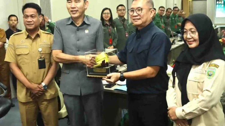 Sekwan DPRD Batam Paparkan Digitalisasi Administrasi kepada Peserta PKA Sumsel