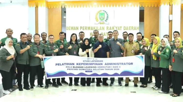 Sekwan DPRD Batam Paparkan Digitalisasi Administrasi kepada Peserta PKA Sumsel
