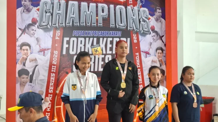 Tujuh Medali Emas Antar Batam Raih Juara Umum Karate POPDA X Kepri 2026