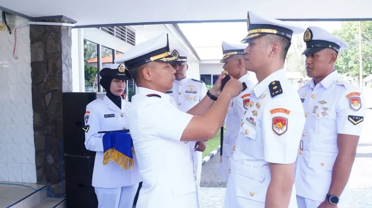 Dansatrol Kodaeral IV Pimpin Sertijab Komandan KRI Bubara-868 Batam