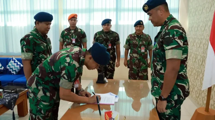 Komandan Lanud Hang Nadim Pimpin Sertijab Kaintel Perkuat Soliditas Satuan