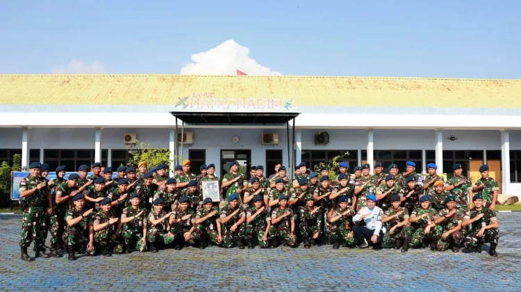 Komandan Lanud Hang Nadim Pimpin Sertijab Kaintel Perkuat Soliditas Satuan