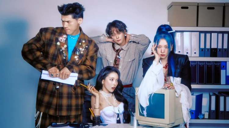 KARD Akan Akhiri Perjalanan Grup usai Album Baru dan Tur Dunia